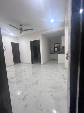 2 BHK Builder Floor for Rent in Sector 8 Dwarka, Delhi