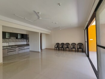 Magarpatta Riverview City