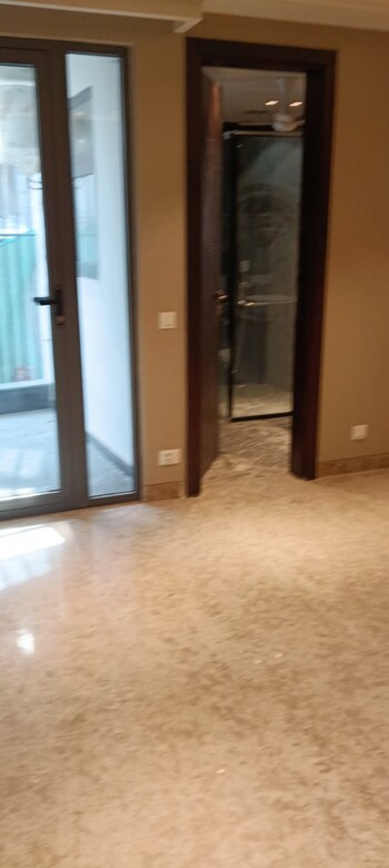 3 BHK Builder Floor for Sale in Sarvodaya Enclave, Delhi