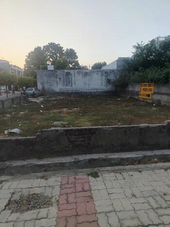Plot for Sale in Indira Nagar, Lucknow