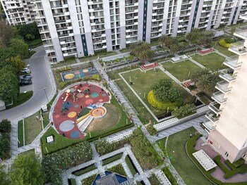 DLF The Ultima