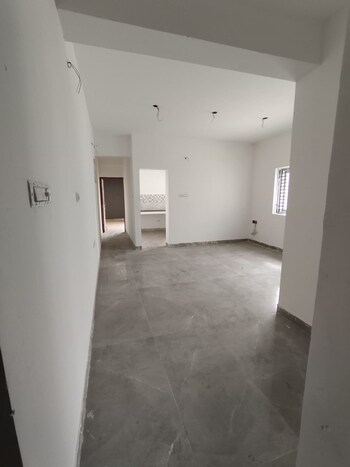 2 BHK Builder Floor for Sale in Selaiyur, Chennai