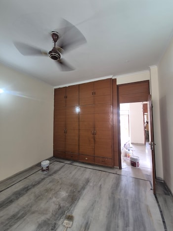1 BHK Builder Floor for Rent in Sector 31, Gurgaon