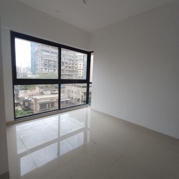 Park Apartment