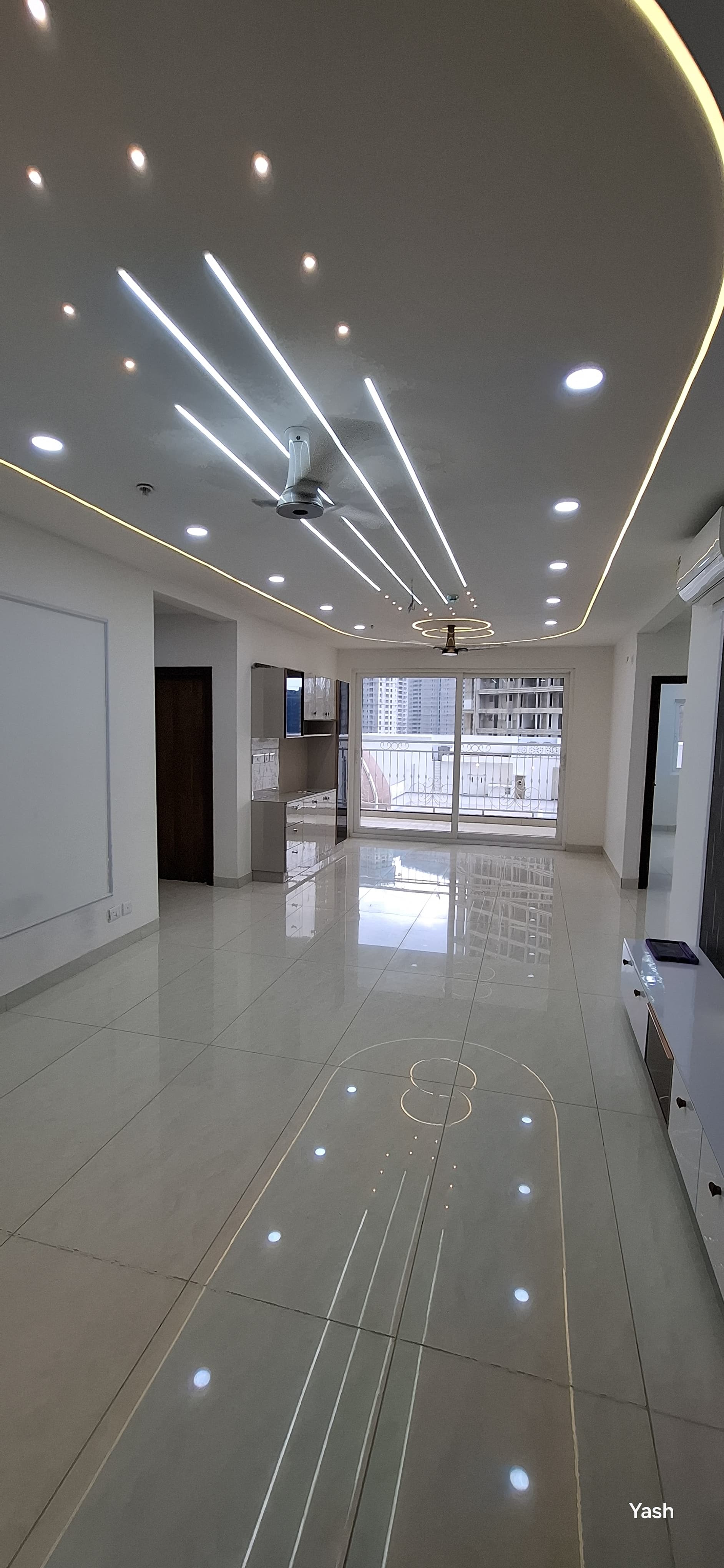 3 BHK 1796 Sq.Ft. Apartment in Prestige Beverly Hills
