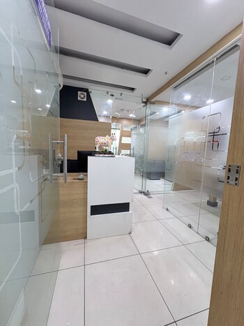 Office Space for Rent in Netaji Subhash Place, Delhi