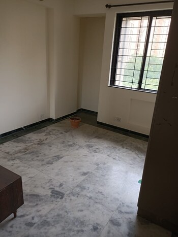 Hiranandani Estate Capri