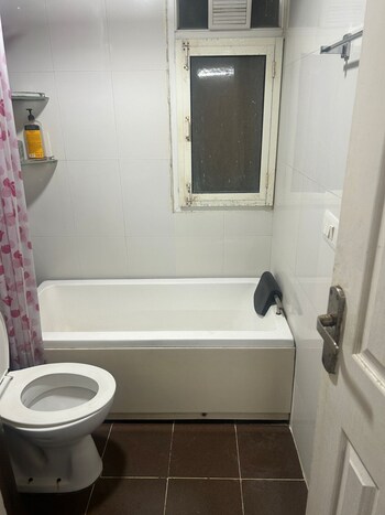 3.5 BHK Flat for Sale in Sector 82, Noida