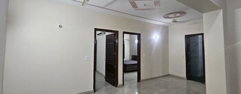2 BHK Builder Floor for Rent in Aerocity, Mohali