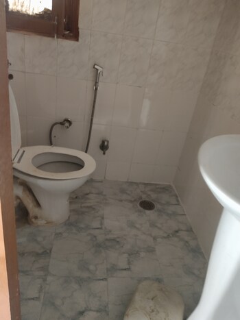 3 BHK Flat for Rent in Sector 21c, Faridabad