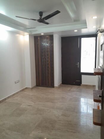 3 BHK Builder Floor for Rent in Malibu Town, Gurgaon