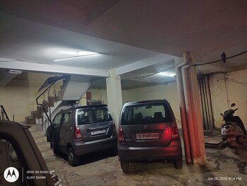 2 BHK Builder Floor for Sale in Mehrauli, Delhi