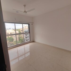 2 BHK Apartment For Rent in Dem Phoenix, Malad East
