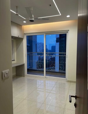 Room in 3 BHK Apartment at Prestige Beverly Hills, Kokapet – for Rent