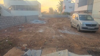 Plot for Sale in Hmt Layout, Bangalore
