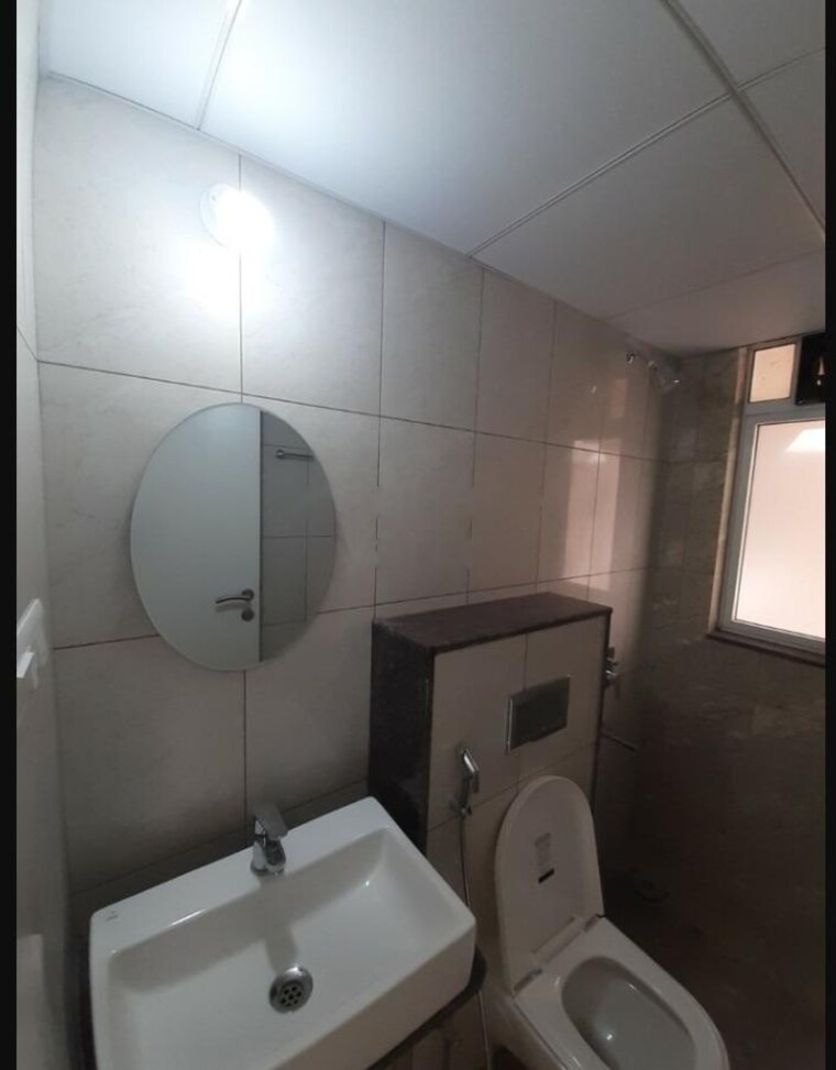 Bathroom, godrej-green-vistas 2 Bedroom 865 Sq.Ft. Apartment In Mahalunge Pune 10487600