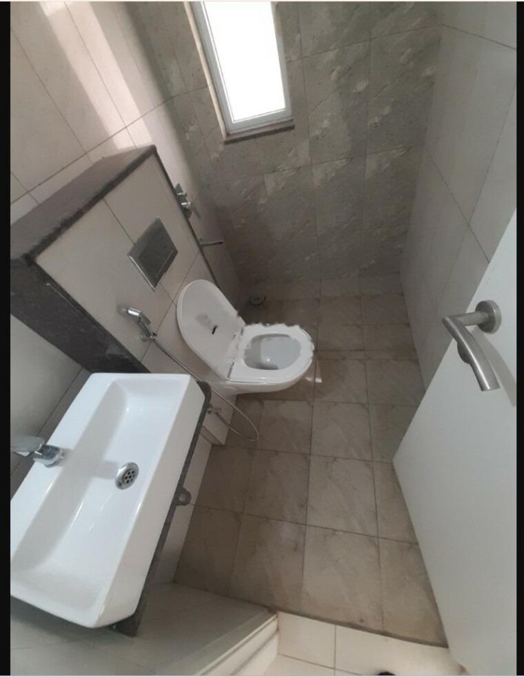 Bathroom, godrej-green-vistas 2 Bedroom 865 Sq.Ft. Apartment In Mahalunge Pune 10487600