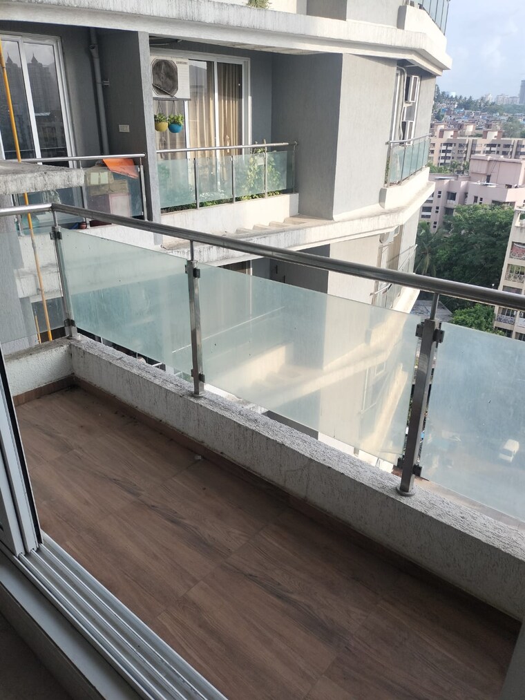 Balcony, rosa-manhattan 3 Bedroom 1200 Sq.Ft. Apartment In Ghodbunder Road Thane 10487598