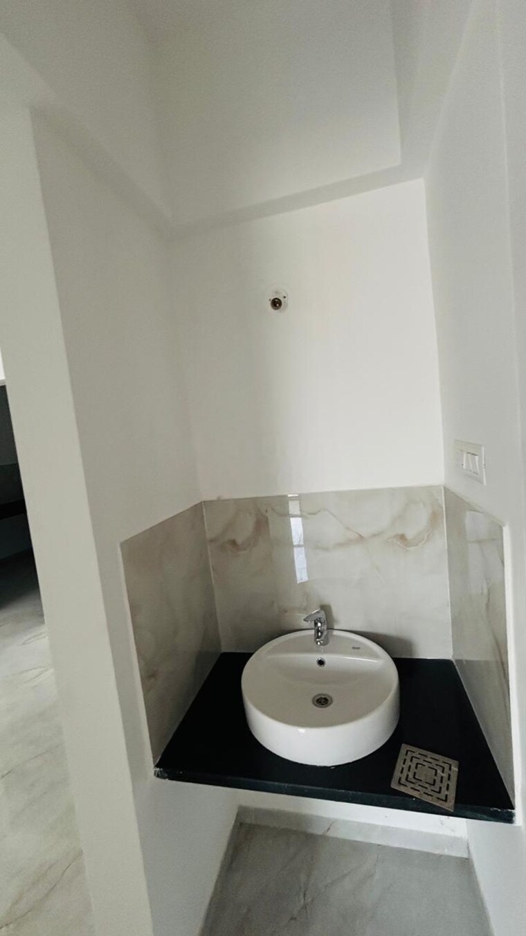 Bathroom, majestique-signature-towers 3 Bedroom 1651 Sq.Ft. Apartment In Balewadi Pune 10487608