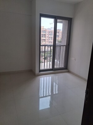 Room in 3 BHK Apartment at Pimple Saudagar – for Sale