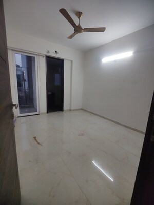 Room in 1 BHK Apartment at Prestige Jindal City Phase 2, Bagalakunte – for Sale