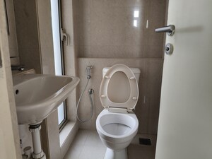 Bathroom in 1 BHK Apartment at Thane West – for Rent