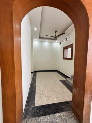 Building Lobby in 4 BHK Independent House at JakhaN-Rajpur Road – for Sale