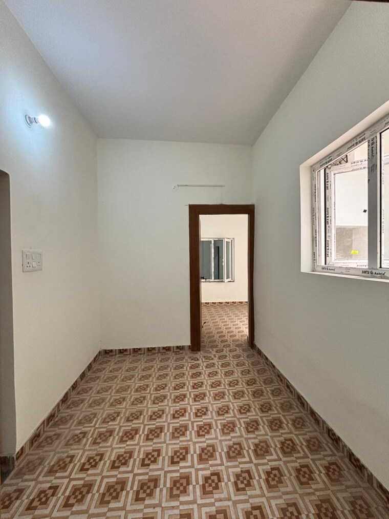 Bedroom, jakhan rajpur road 4 Bedroom 329 Sq.Yd. Independent House In JakhaN Rajpur Road Dehradun 10487684
