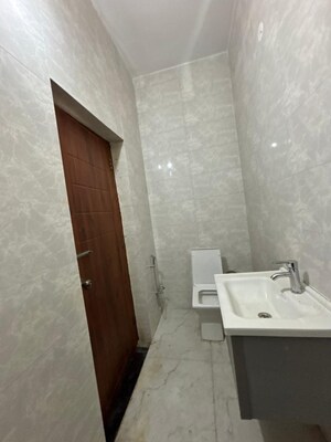 Kitchen in 4 BHK Independent House at JakhaN-Rajpur Road – for Sale