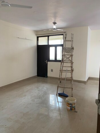 2 BHK Flat for Rent in Dwarka, Delhi