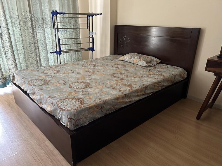 Bedroom, dlf-the-skycourt 3 Bedroom 1850 Sq.Ft. Apartment In Sector 86 Gurgaon 10489931