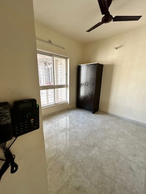 2 BHK Apartment For Rent in Lodha Sterling, Kolshet Road