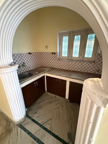 2 BHK House for Rent in Indira Nagar, Dehradun