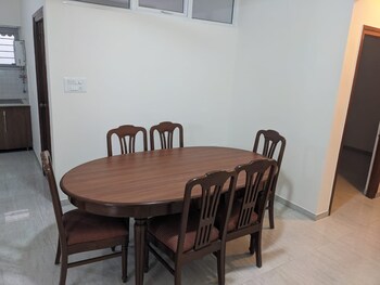 3 BHK Flat for Rent in Indiranagar, Bangalore