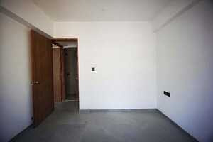 Room in 2 BHK Apartment at Ognaj – for Sale
