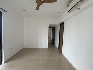 Room in 3 BHK Apartment at Lodha The Park, Worli – for Sale