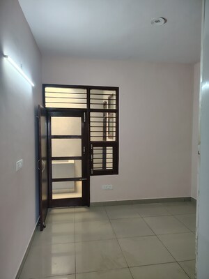 Room in 2 BHK Builder Floor at Preet Colony – for Rent