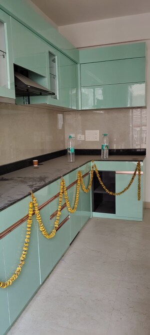 Furnished Amenities in 3 BHK Apartment at Rishita Mulberry Heights, Sushant Golf City – for Rent