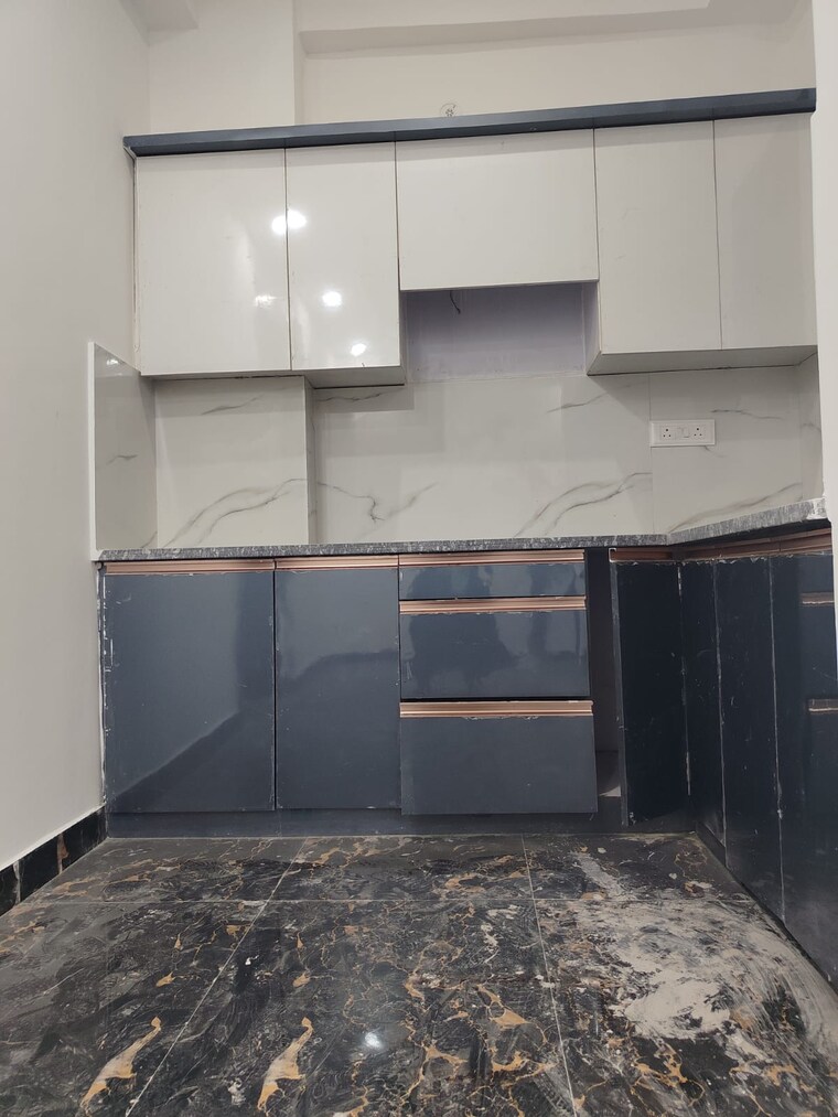 Kitchen, avs-tower 2 Bedroom 1050 Sq.Ft. Builder Floor In Sector 73 Noida 10496690