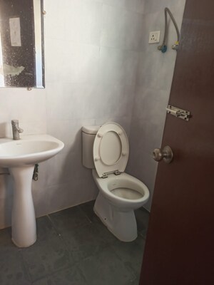 Bathroom in 2 BHK Apartment at Shipra Suncity, Vaibhav Khand – for Sale