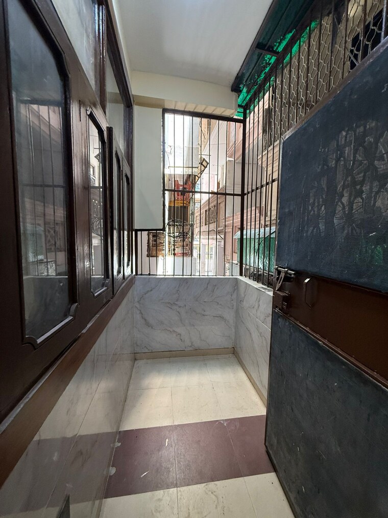 Balcony, shipra-suncity 2 Bedroom 760 Sq.Ft. Apartment In Vaibhav Khand Ghaziabad 10496697