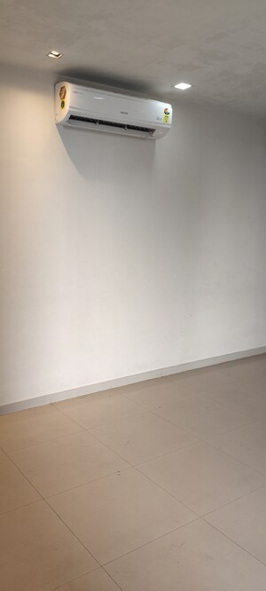 Dining area in 3 BHK Apartment at Oberoi Springs, Andheri West – for Rent