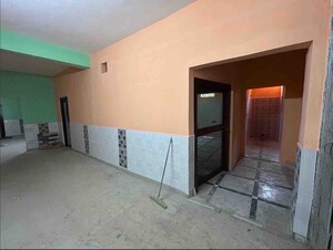 Room in  Warehouse at Sapoorji Houshing Complex, Rajarhat New Town – for Rent