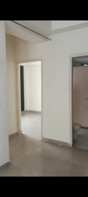 Room in  Apartment at Radicon Vedantam, Sector 16c Greater Noida – for Rent