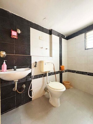 Team Area in 3 BHK Independent House at Shela – for Sale
