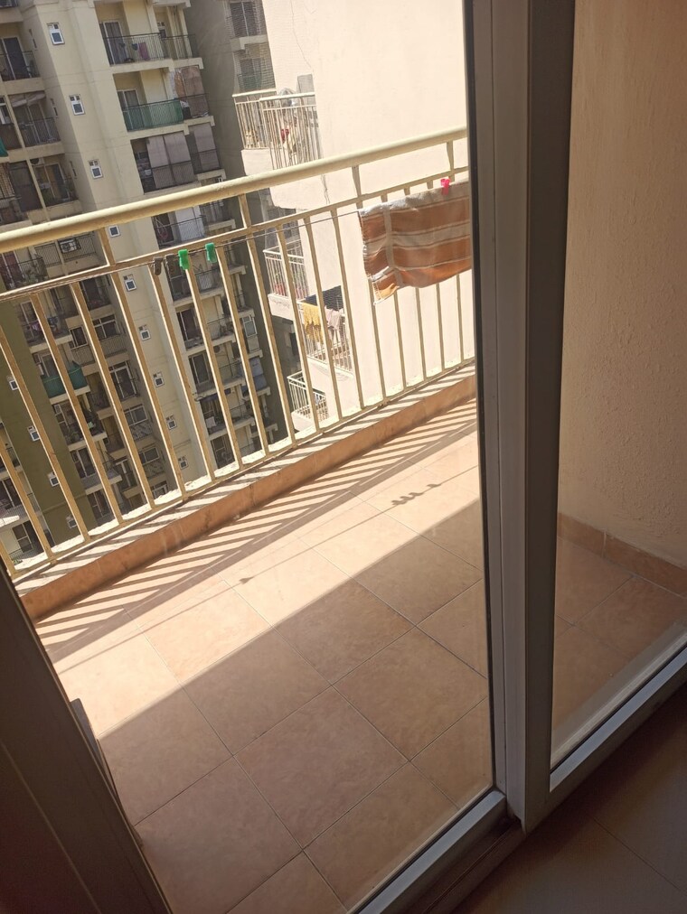 Balcony, shipra-suncity 2 Bedroom 760 Sq.Ft. Apartment In Vaibhav Khand Ghaziabad 10496734