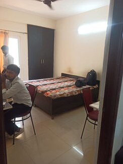 2 BHK Apartment For Sale in Shipra Suncity