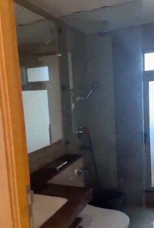 Furnished Amenities in 4 BHK Apartment at Hiranandani Lake Encalve Glendale, Ghodbunder Road – for Rent