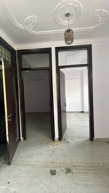 2 BHK Builder Floor for Rent in Kalkaji, Delhi