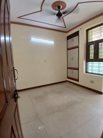 3.5 BHK Builder Floor for Sale in Spring Field Colony, Faridabad